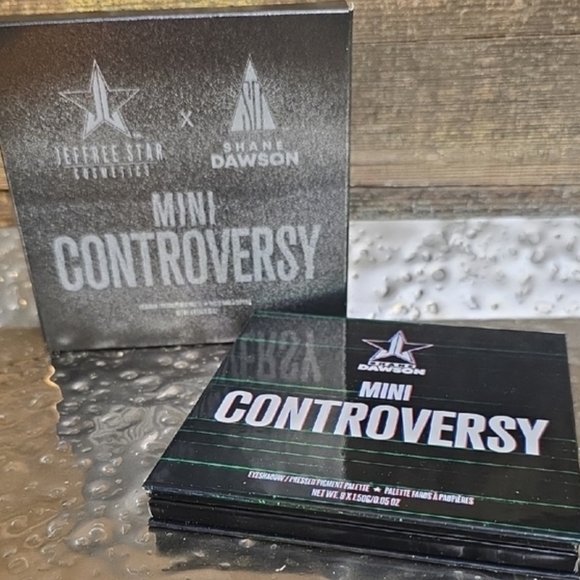Jeffree Star Other - Jeffree Star Mini Controversy Eyeshadow Palette